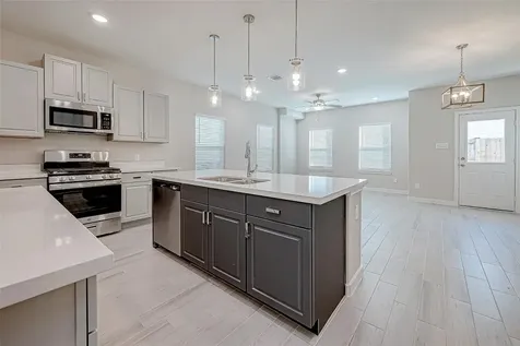 1547 Revolution Way Missouri City TX 77459