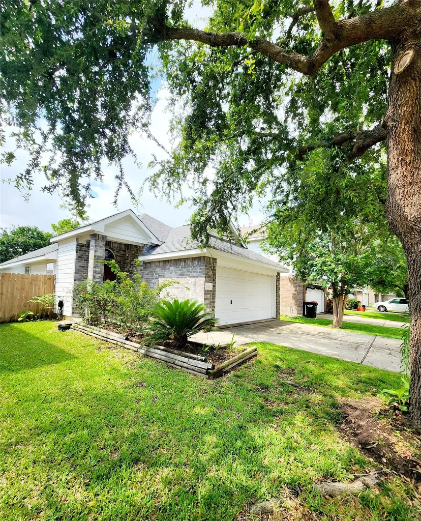 638 Aldenwick Lane Houston TX 77073