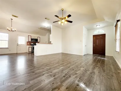 638 Aldenwick Lane Houston TX 77073