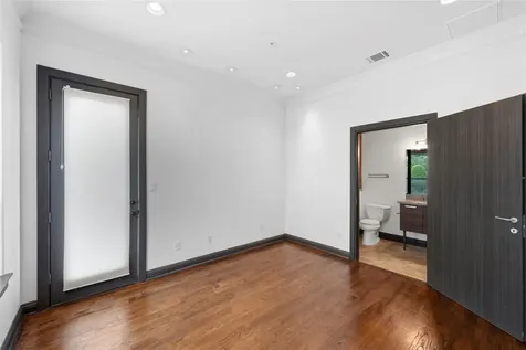 4120 Driscoll Street Houston TX 77098