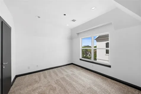 4120 Driscoll Street Houston TX 77098