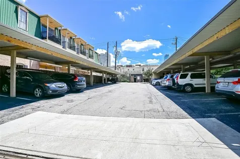 4515 Briar Hollow Place 112 Houston TX 77027