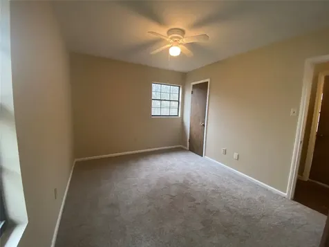 28629 Netawaka Huntsville TX 77320