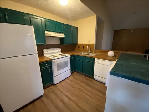 28629 Netawaka Huntsville TX 77320