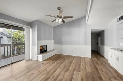 9009 Richmond Avenue 111 Houston TX 77063