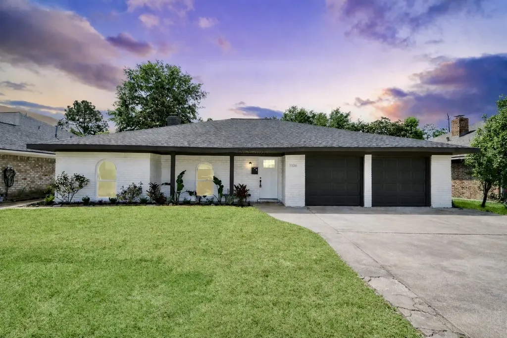 1106 Marshall Street Deer Park TX 77536