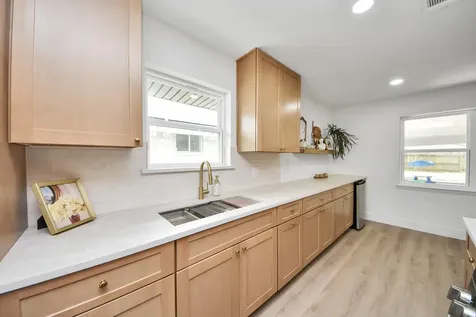 1106 Marshall Street Deer Park TX 77536