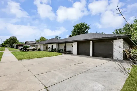 1106 Marshall Street Deer Park TX 77536