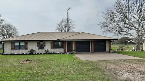 6603 Us Highway 90a W Shiner TX 77984