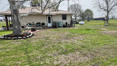 6603 Us Highway 90a W Shiner TX 77984