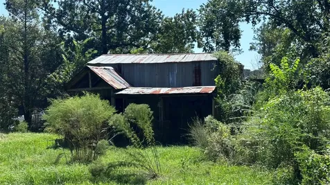 107 Church Street Willis TX 77378