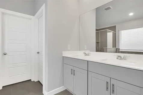 2526 Covered Wagon Drive Crosby TX 77532