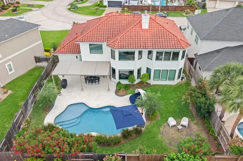 2206 Summerblossom Lane Houston TX 77077