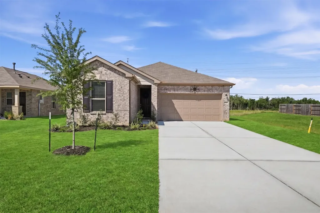1717 Vista Luna Drive Texas City TX 77591