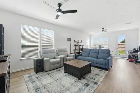 1717 Vista Luna Drive Texas City TX 77591