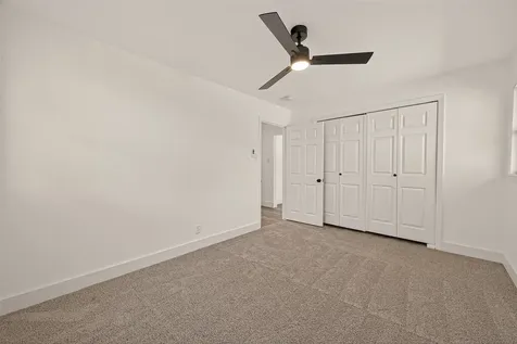 608 Lloyd Lane Baytown TX 77521