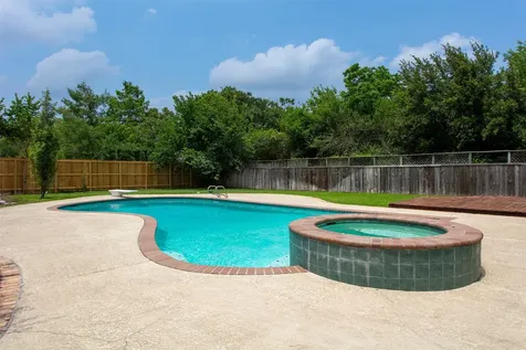 2911 Colton Place College Station TX 77845