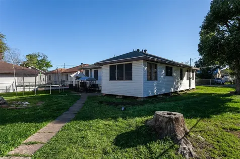 2248 7th Avenue Port Arthur TX 77642