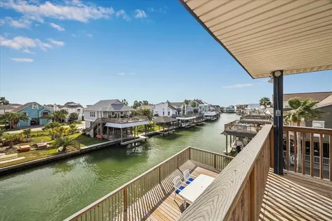 270 Isles End Road Tiki Island TX 77554