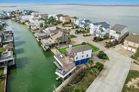 270 Isles End Road Tiki Island TX 77554
