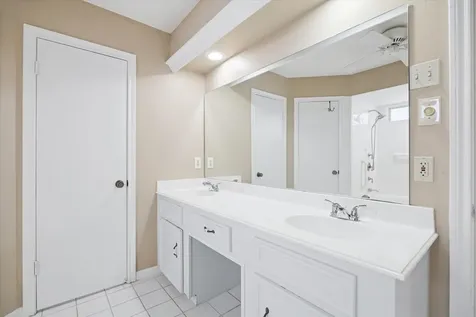 11534 Cypresswood Drive Houston TX 77070