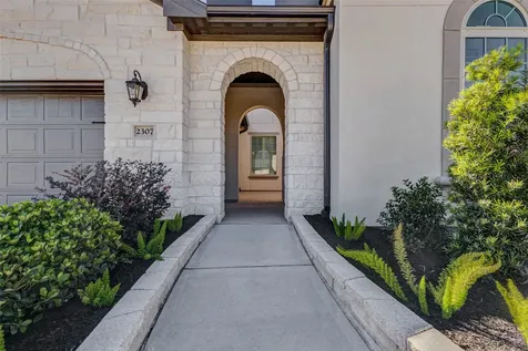 2307 Myrtle Manor Lane Katy TX 77493