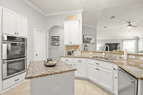 1106 Commons Waterway Drive Huffman TX 77336