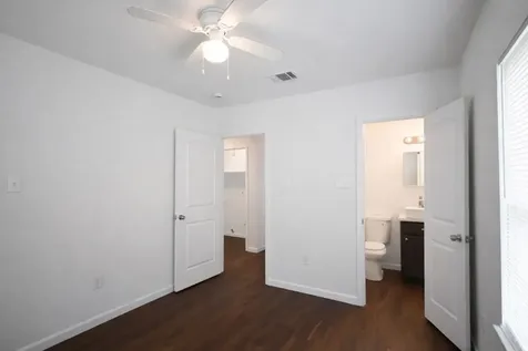 916 Parkway Street Baytown TX 77520