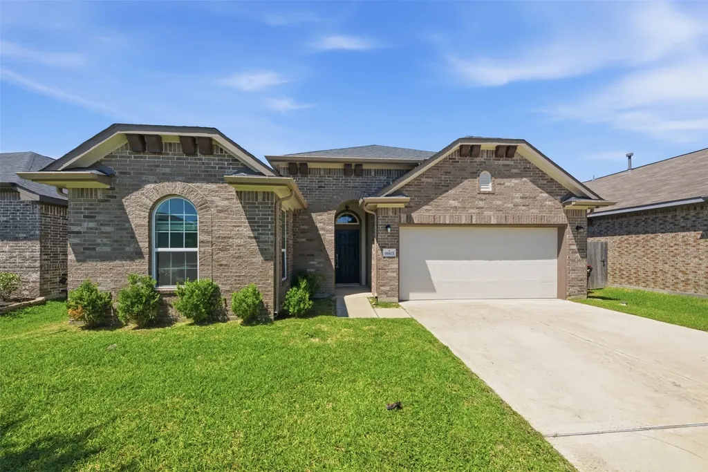 8803 Willet Street Baytown TX 77521
