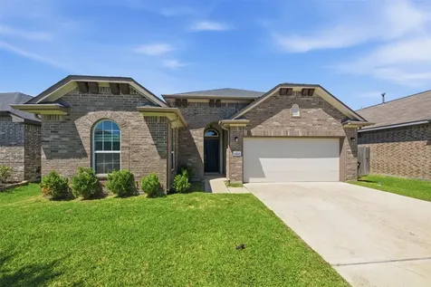 8803 Willet Street Baytown TX 77521