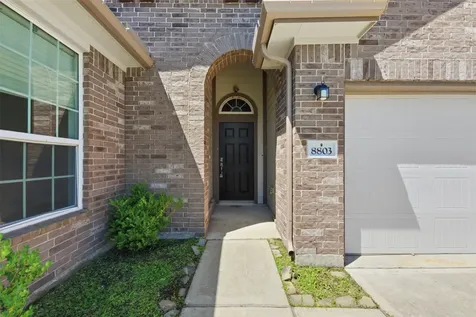 8803 Willet Street Baytown TX 77521