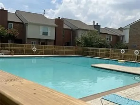 1011 Fountain View Drive Houston TX 77057