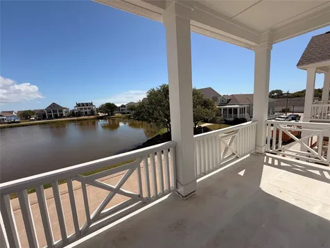 5 Westwind Road Galveston TX 77554