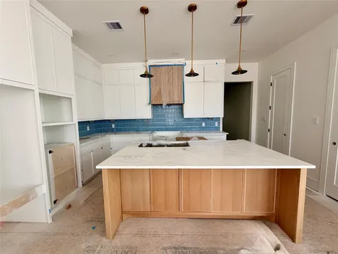 5 Westwind Road Galveston TX 77554