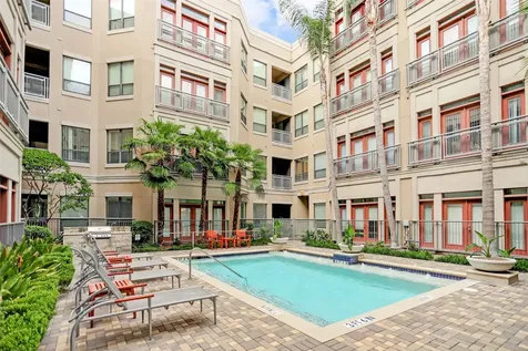 1901 Post Oak Boulevard 2602 Houston TX 77056