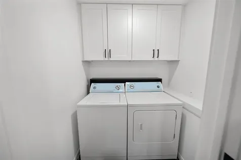 2101 Fountain View Drive 25c Houston TX 77057