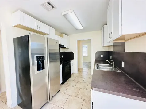 6729 Lodge Street Houston TX 77092