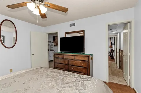 12900 Walden Road 411 Montgomery TX 77356