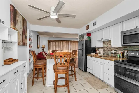 12900 Walden Road 411 Montgomery TX 77356