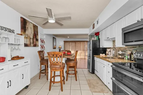 12900 Walden Road 411 Montgomery TX 77356