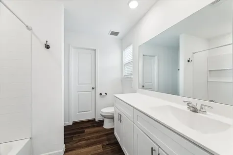 10122 Clearwick Street Houston TX 77034