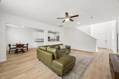 10122 Clearwick Street Houston TX 77034