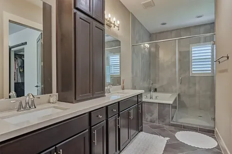 106 Grant Cove Drive Montgomery TX 77316