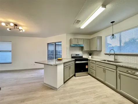 15609 Martineau Street Houston TX 77032