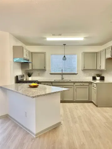 15609 Martineau Street Houston TX 77032