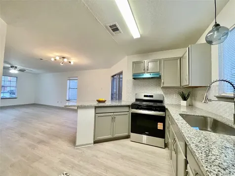 15609 Martineau Street Houston TX 77032