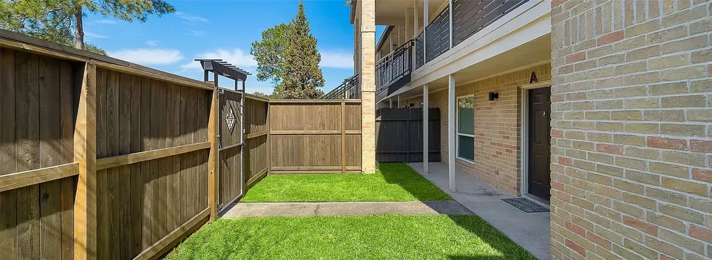 16311 Luzerne Drive L330d Houston TX 77070