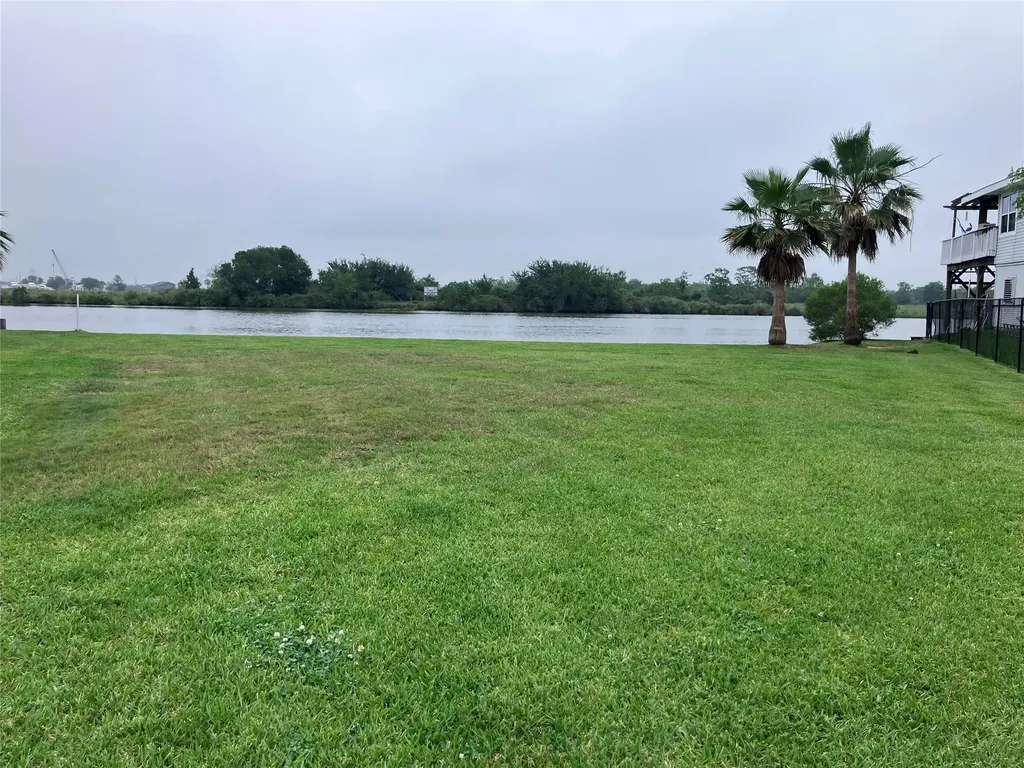 4408 Island Drive Dickinson TX 77539