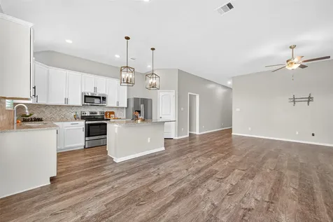 246 Brocks Lane Montgomery TX 77356