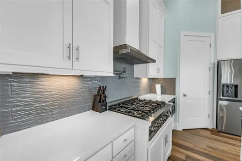312 Seagrass Gilchrist TX 77617